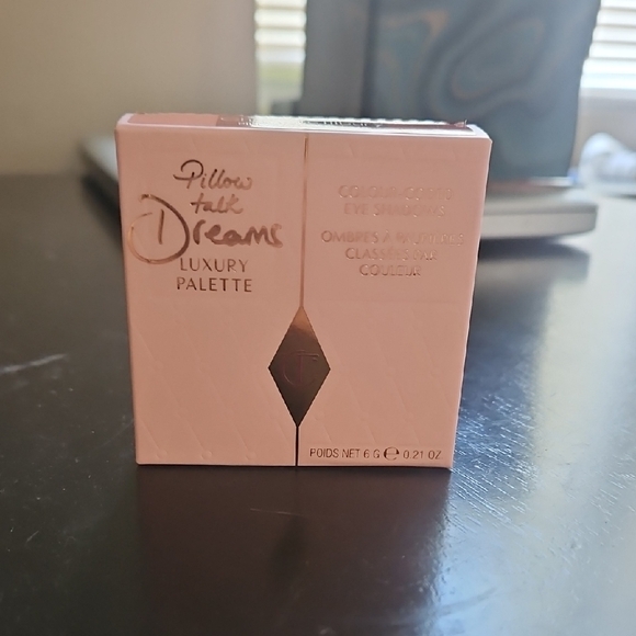 Pillow Talk Dreams Luxury Palette - Picture 1 of 2